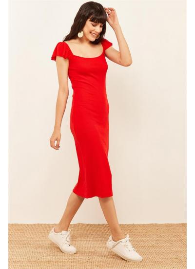 Kadın Kırmızı Elbise