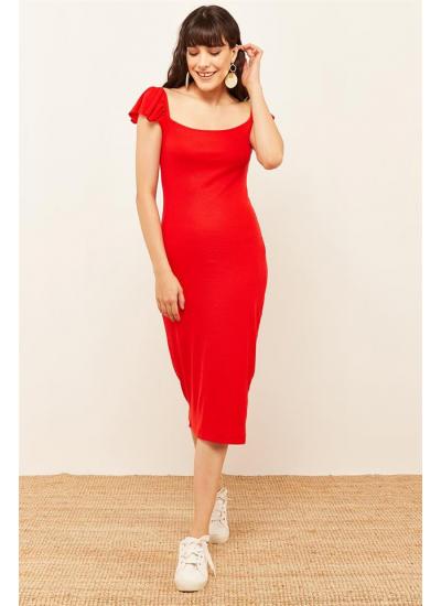 Kadın Kırmızı Elbise