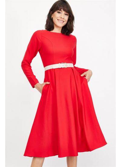 Kadın Kırmızı Kayık Yakalı Midi Boy Elbise