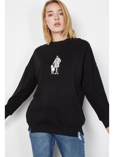 Kadın Siyah Figür Baskılı Sweatshirt