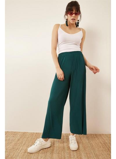 Kadın Yeşil Piliseli Pantolon